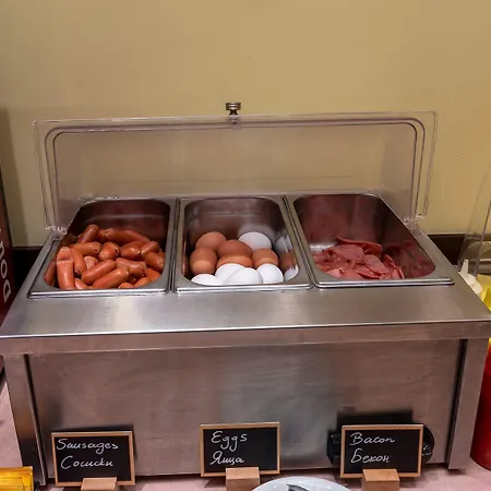 Marine Congo מלון 2*