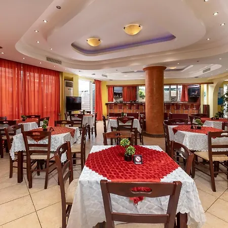 Marine Congo 2* עיר רודוס