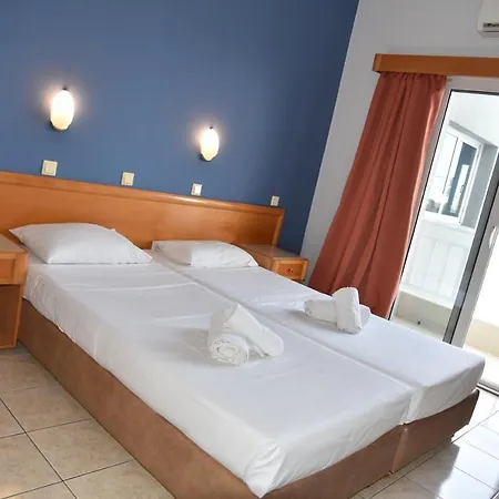 Marine Congo Hotel 2*