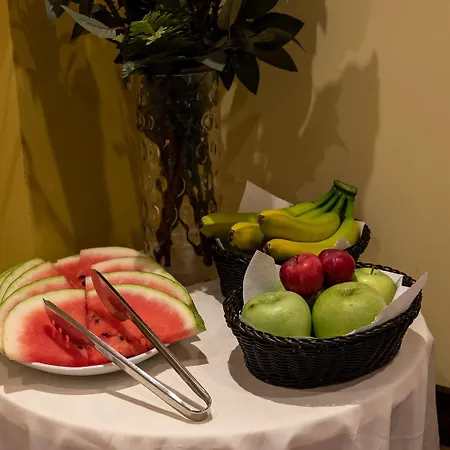 Marine Congo 2* Rhodes City