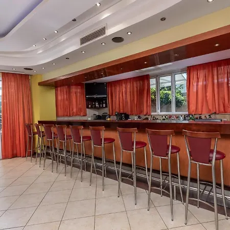 Otel Marine Congo Rhodes City